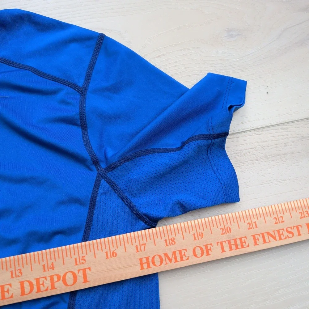 Nike‎ Pro Combat Core 2.0 Shirt Mens S Fitted Short Sleeve Royal Blue 449787-495